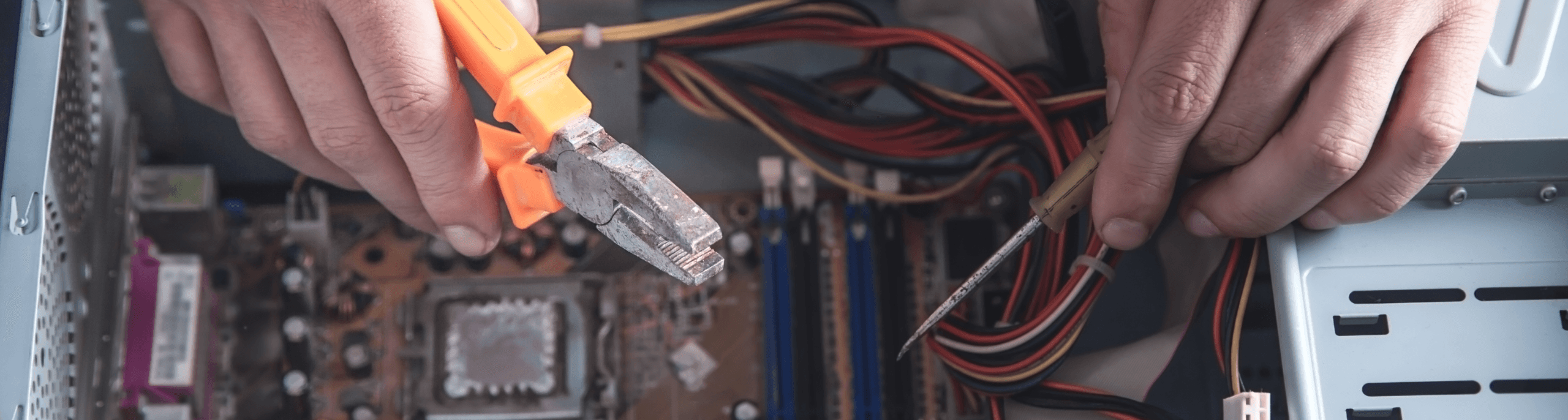 Manutenção preventiva em computadores por que esperar quebrar sai caro